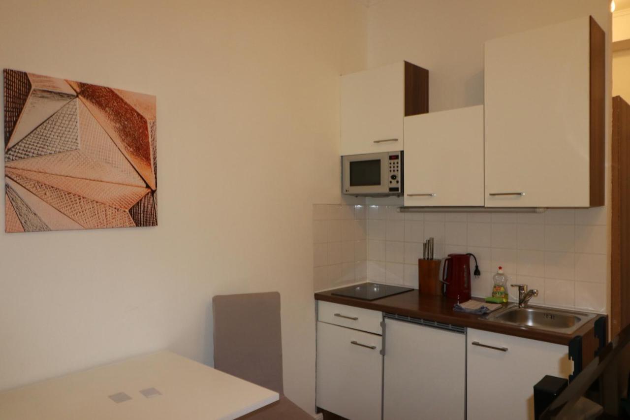 Grand Central Station Apartments I Contactless Check-In เวียนนา ภายนอก รูปภาพ