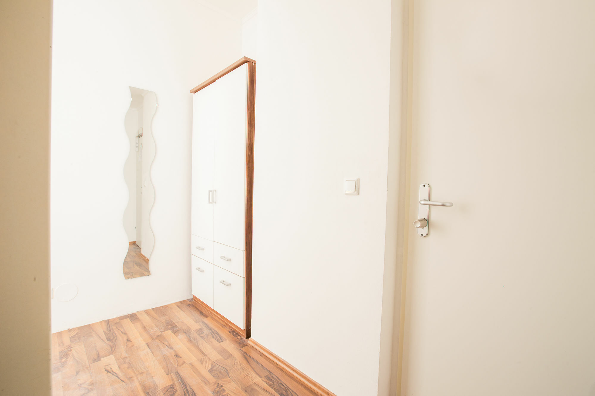 Grand Central Station Apartments I Contactless Check-In เวียนนา ภายนอก รูปภาพ