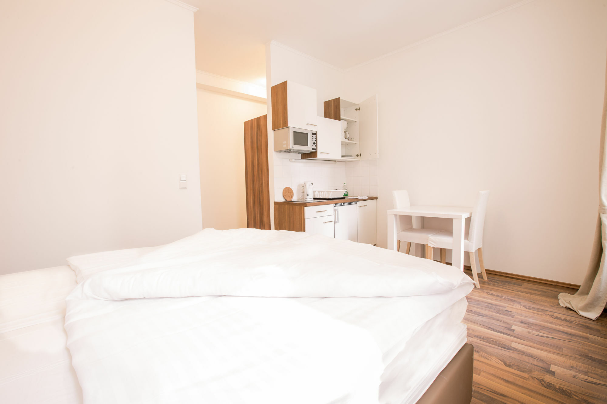 Grand Central Station Apartments I Contactless Check-In เวียนนา ภายนอก รูปภาพ